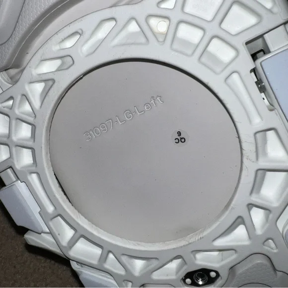 Flow Snowboard Bindings (OMNI) - Picture 10 of 16